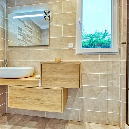 Domaine De Pitrot By Interhome